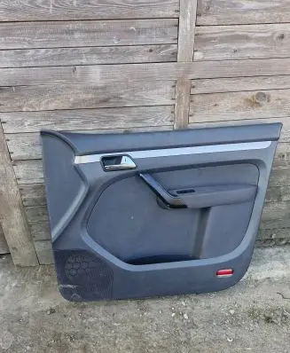 Volkswagen Touran I Front door card panel trim