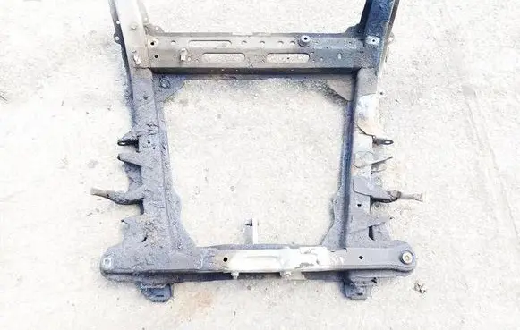 Renault Megane I Front subframe