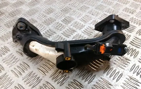 Ford Focus EGR valve line/pipe/hose 9674942380