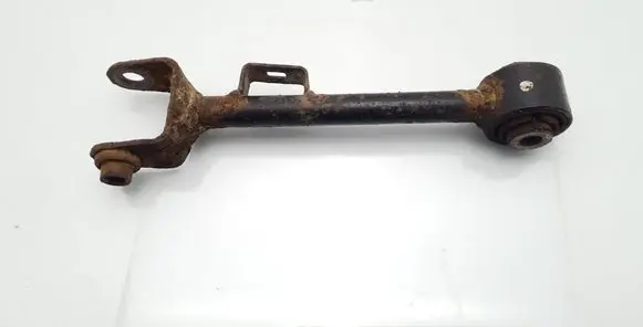Honda CR-V Rear control arm
