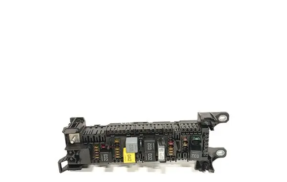 Mercedes-Benz V Class W447 Fuse module A4475460046