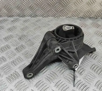 Chevrolet Orlando Gearbox mount 13305942