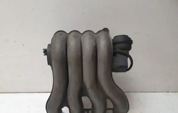 Audi A4 S4 B6 8E 8H Intake manifold 2900308919