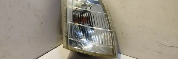 Nissan X-Trail T30 Front indicator light 3443R