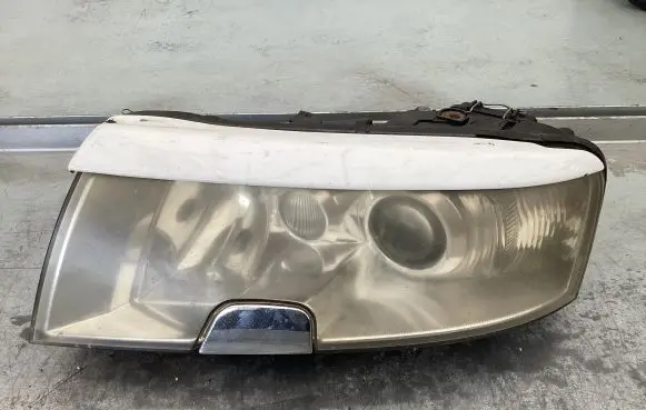 Skoda Superb B5 (3U) Headlight/headlamp TYP45504