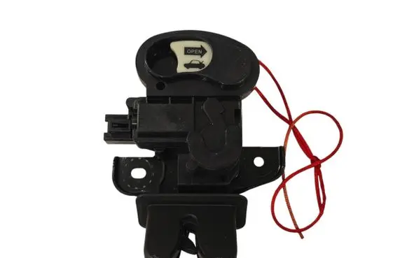 Alfa Romeo Giulia Tailgate/trunk/boot lock/catch/latch 3037075