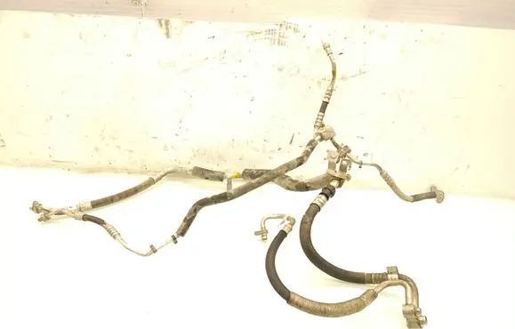 Air conditioning (A/C) pipe/hose