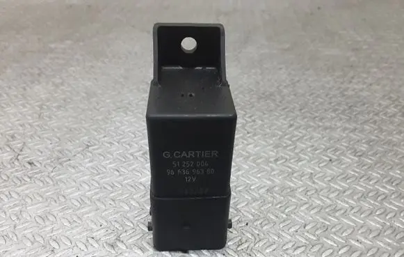 Glow plug pre-heat relay