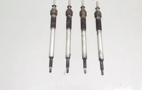 Opel Astra G Glow plug 