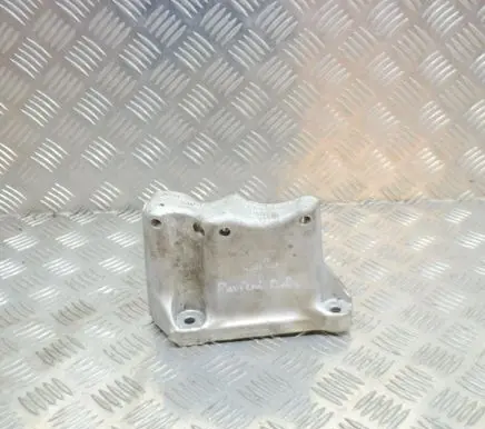 BMW 2 F45 Engine mounting bracket 8511299