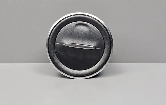Dacia Sandero II Dash center air vent grill 687607797R 687602223R 687601469R
