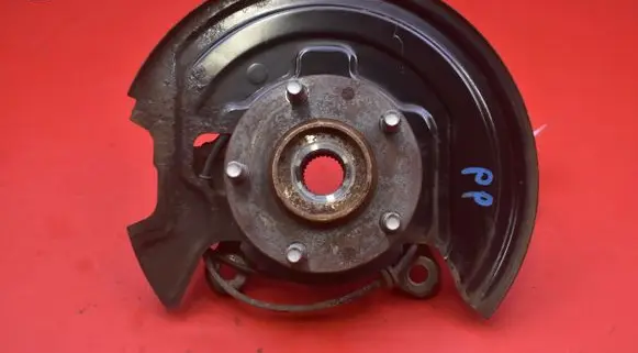 Nissan Leaf I (ZE0) Front wheel hub spindle knuckle 400141KK0H