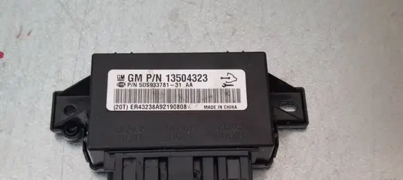 Opel Insignia A Seat control module 13504323