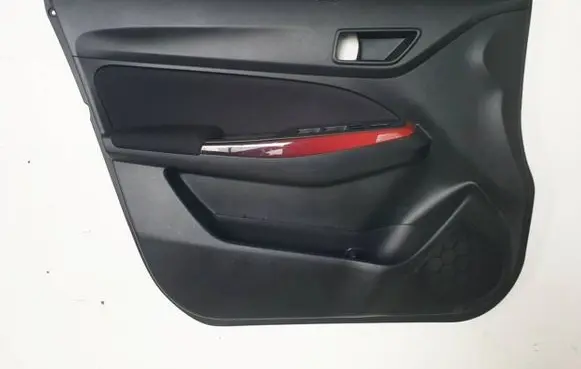 Suzuki Swift III Front door card panel trim