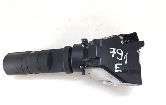 Nissan Qashqai Wiper control stalk 7503SN