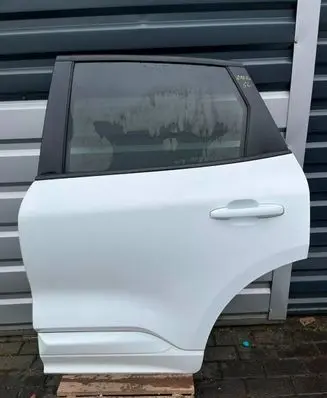 Ford Kuga III Rear door