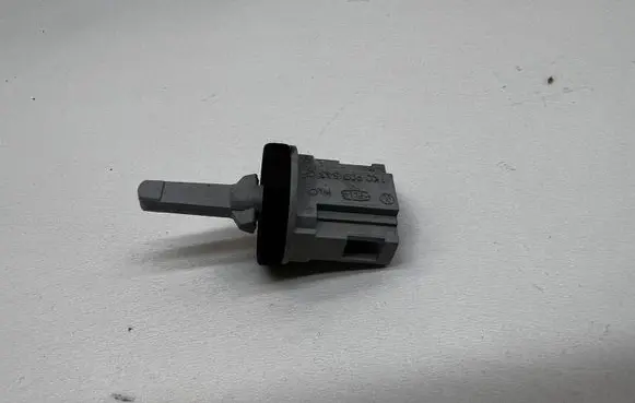 Volkswagen Touran II Interior temperature sensor 1K0907543G