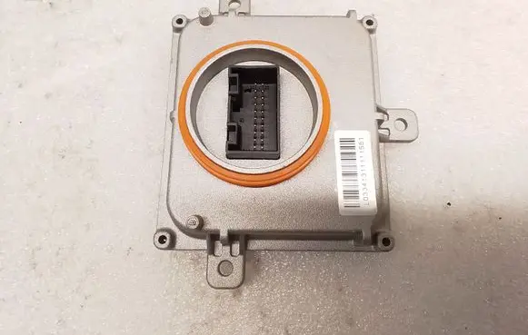 Audi A3 S3 8V Headlight ballast module Xenon 4G0907397P