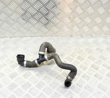 Mercedes-Benz C W205 Engine coolant pipe/hose A2055013984