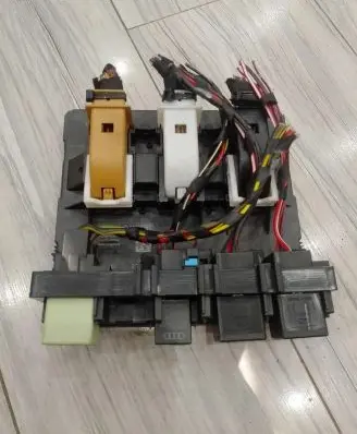 Volkswagen PASSAT B7 Other control units/modules 3AA937087D