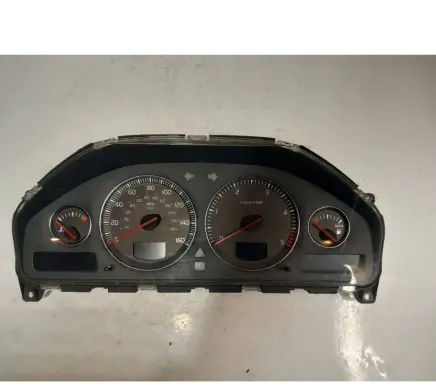 Volvo XC90 Speedometer (instrument cluster) 8602760 69294880T 8673269
