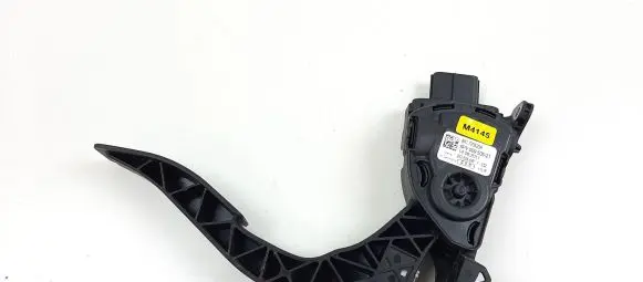 Audi A4 S4 B8 8K Accelerator throttle pedal 8K1723523A M4145