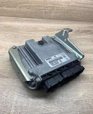 Toyota Yaris Engine control unit/module ECU 0281015386 896610DC20