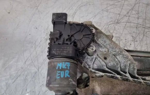 Ford Fiesta Front wiper linkage and motor 8A61-17500-AG