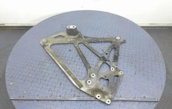 BMW M4 F82 F83 Front underbody cover/under tray 9504173