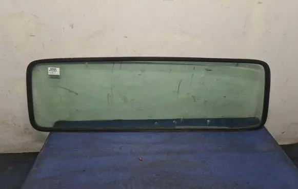 Renault Master II Rear windscreen/windshield window 