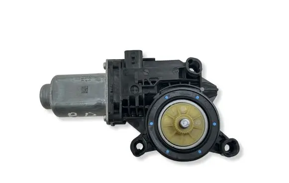 Volkswagen Amarok Front door window regulator motor 6R0959802P