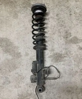 BMW 7 F01 F02 F03 F04 Rear shock absorber with coil spring 6796928