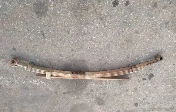 Mitsubishi L200 Rear leaf spring 