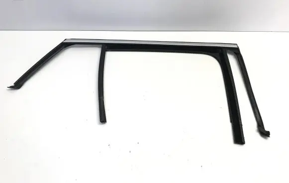 Mercedes-Benz GLC AMG Rear door window/glass frame A2537552200