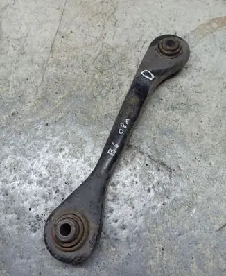 Volkswagen PASSAT B6 Rear control arm