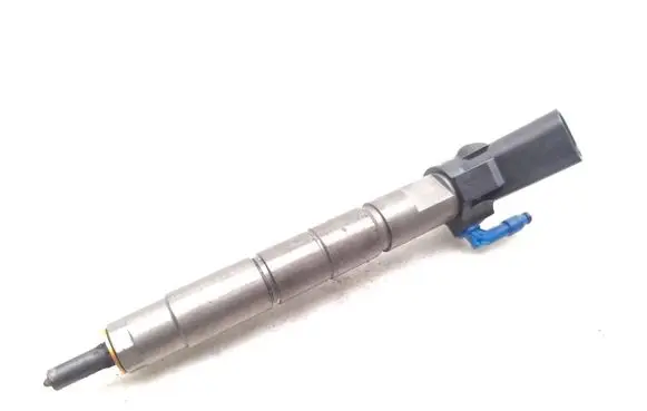 Mercedes-Benz C W205 Fuel injector A6540700187 0445117048