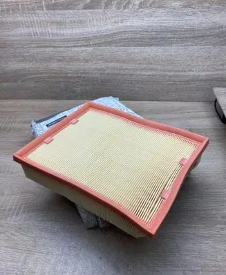 Renault Laguna III Air filter 8200576596