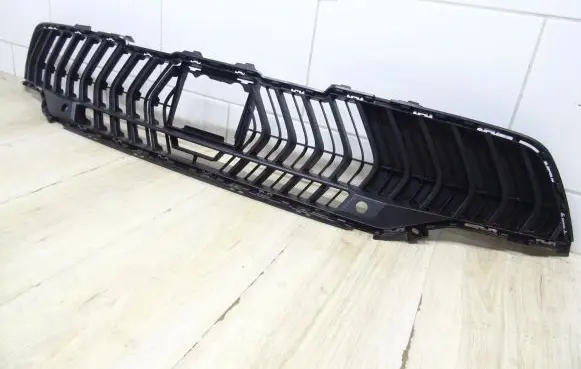 Citroen C5 Aircross Front bumper lower grill 9843208980