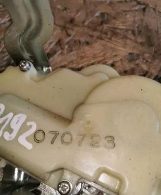 Toyota Yaris Central locking motor 070723