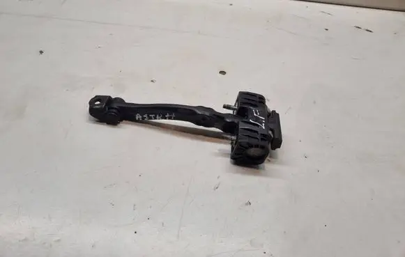 Opel Astra H Front door check strap stopper 13107175