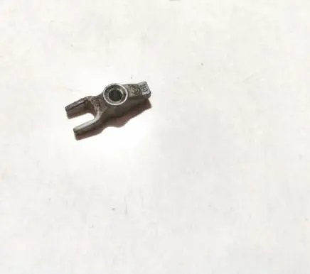 Opel Insignia A Fuel Injector clamp holder