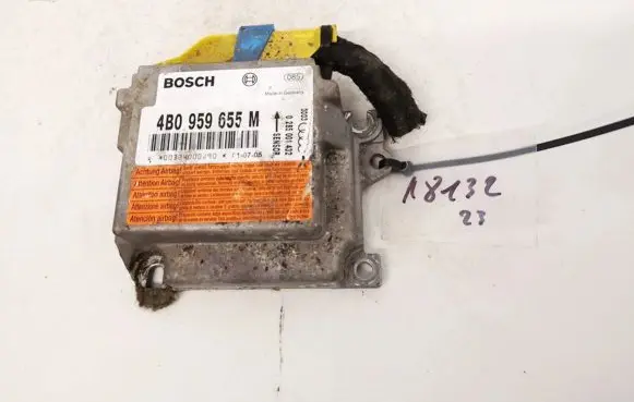 Audi A6 S6 C5 4B Airbag control unit/module 4b0959655m 0285001432