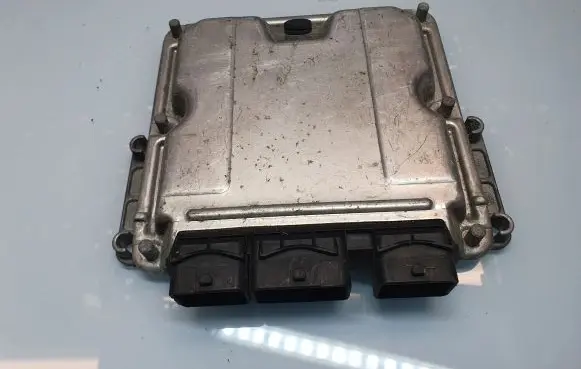 Peugeot 807 Engine control unit/module 9646719280 0281011033