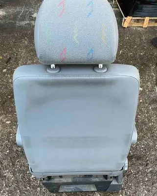 Volkswagen Transporter - Caravelle T5 Front driver seat 