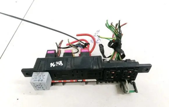 Volkswagen Golf IV Fuse box set 8L0941822
