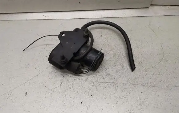 Audi A8 S8 D2 4D Cruise control unit/module 811907325