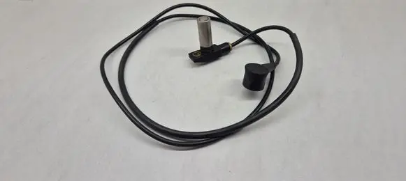 Mercedes-Benz S W140 Crankshaft position sensor 0021533328