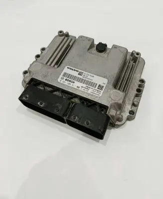 Volvo S60 Engine control unit/module 31331540 1039S42990 0261S06611