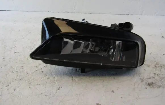 Audi A5 8T 8F Front fog light 8T0941699G