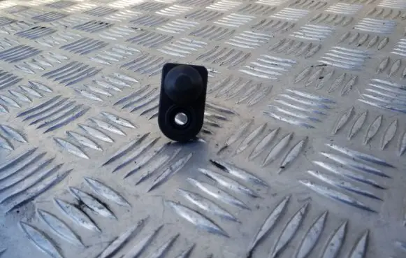 Hyundai i40 Rear door sensor 
